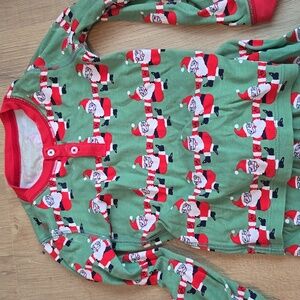 The Beaufort Bonnet Company Santa Red and Green Pajama Set 4t